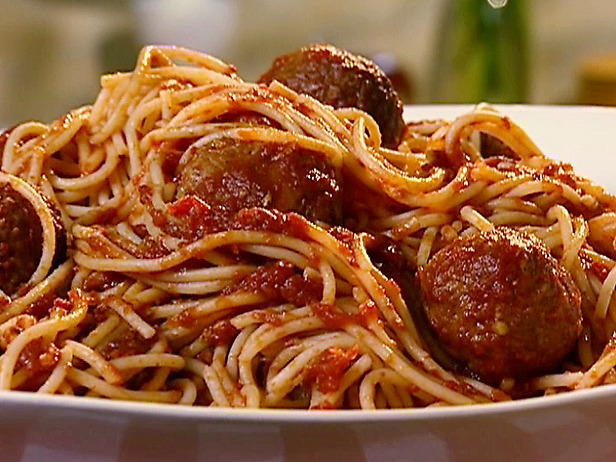 SPAGETTI MET MEATBALLS