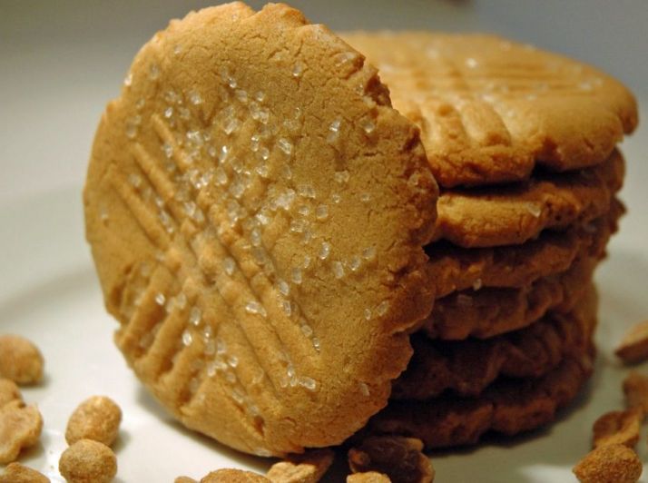 Peanut Butter cookies - photo What's Cooking