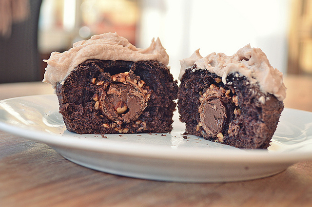 ferrero rocher cupcakes