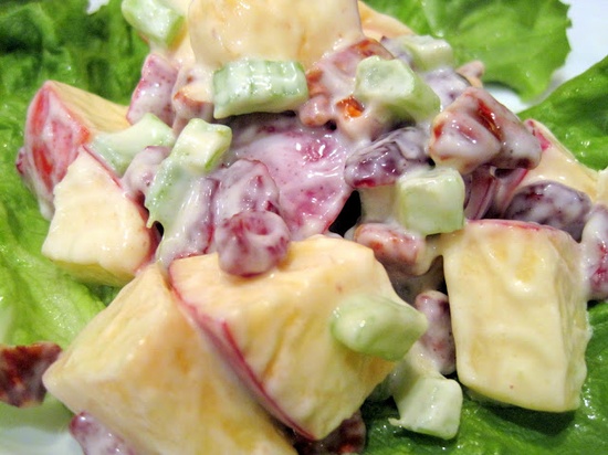 Strawberry Waldorf salad - bron onbekend